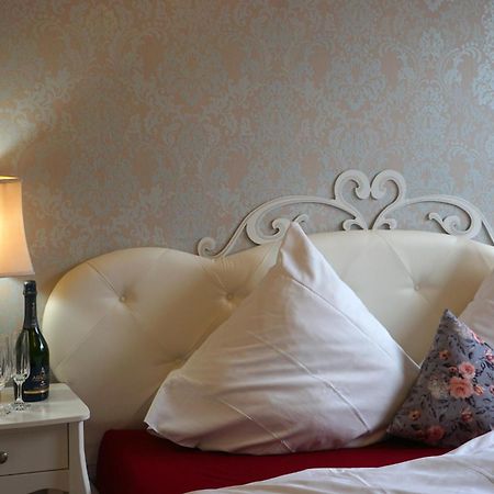 Apartment Miesmuschelparadies ลูเบค ภายนอก รูปภาพ